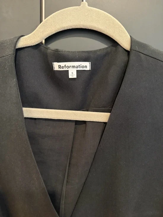 Reformation Black Tailored Sleeveless Blazer Vest - Picture 3 of 4
